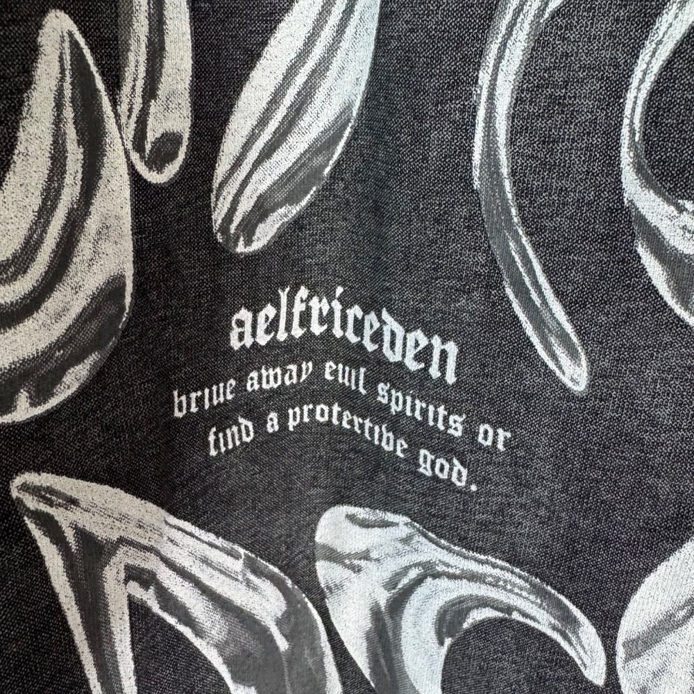 Aelfric Eden NWT Black/White/Gray Urban Graphic Tee‎ Sz L - Picture 4 of 13